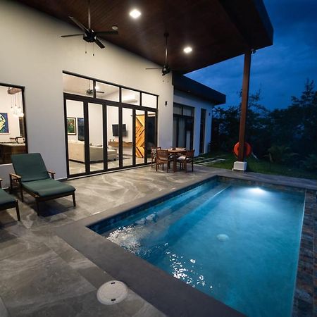 Modern Villa Overlooking Macal River Valley Benque Viejo Del Carmen Luaran gambar